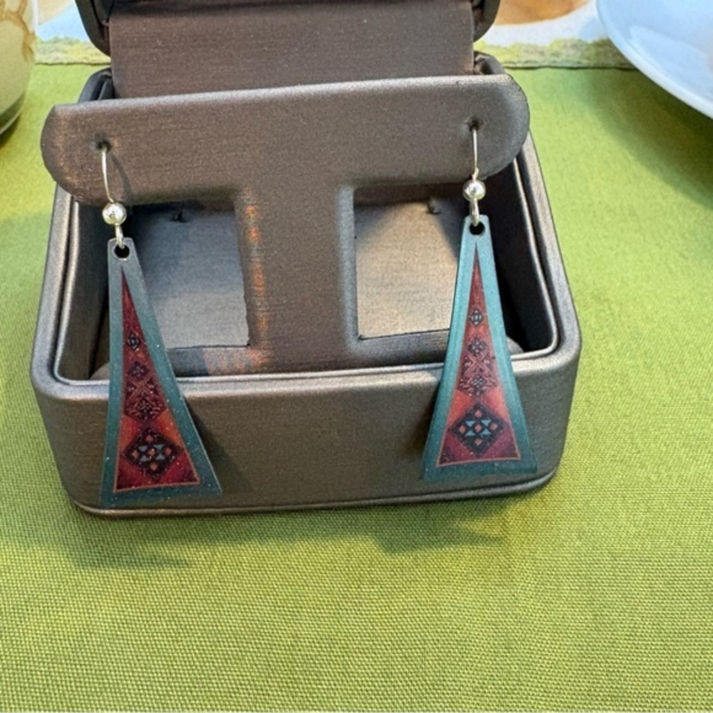Elegant Geometric Earrings